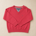 Jersey rojo cuello pico