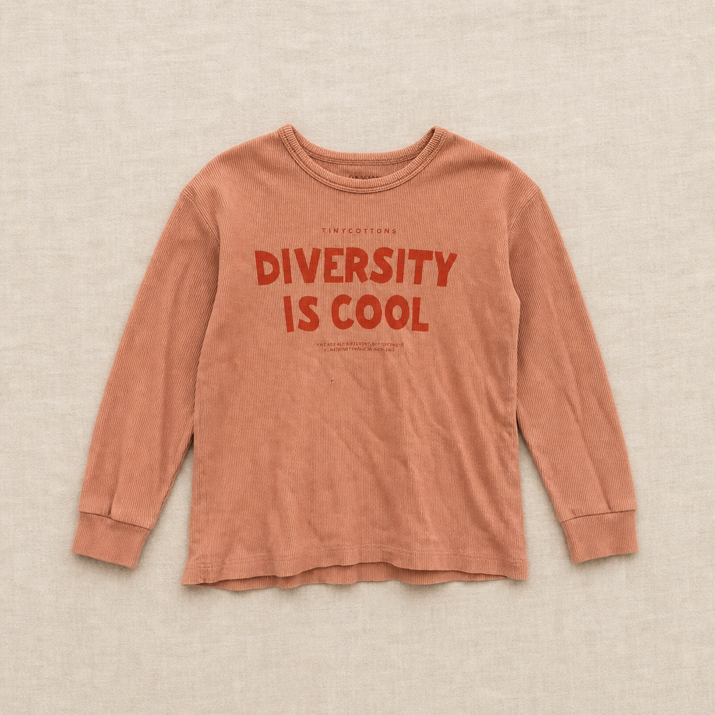 Camiseta Tinycottons rosa "Diversity is cool"