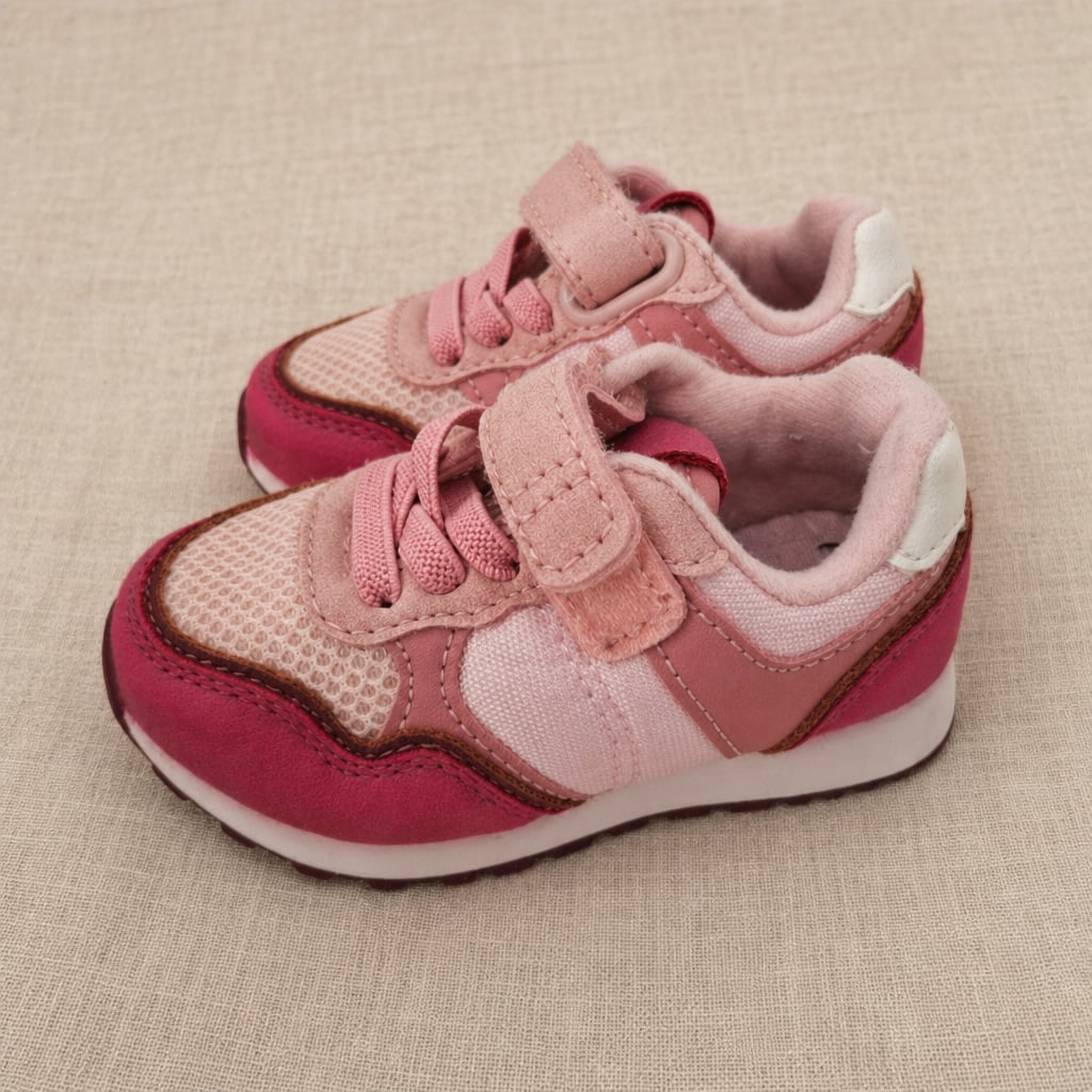 Deportivas rosas
