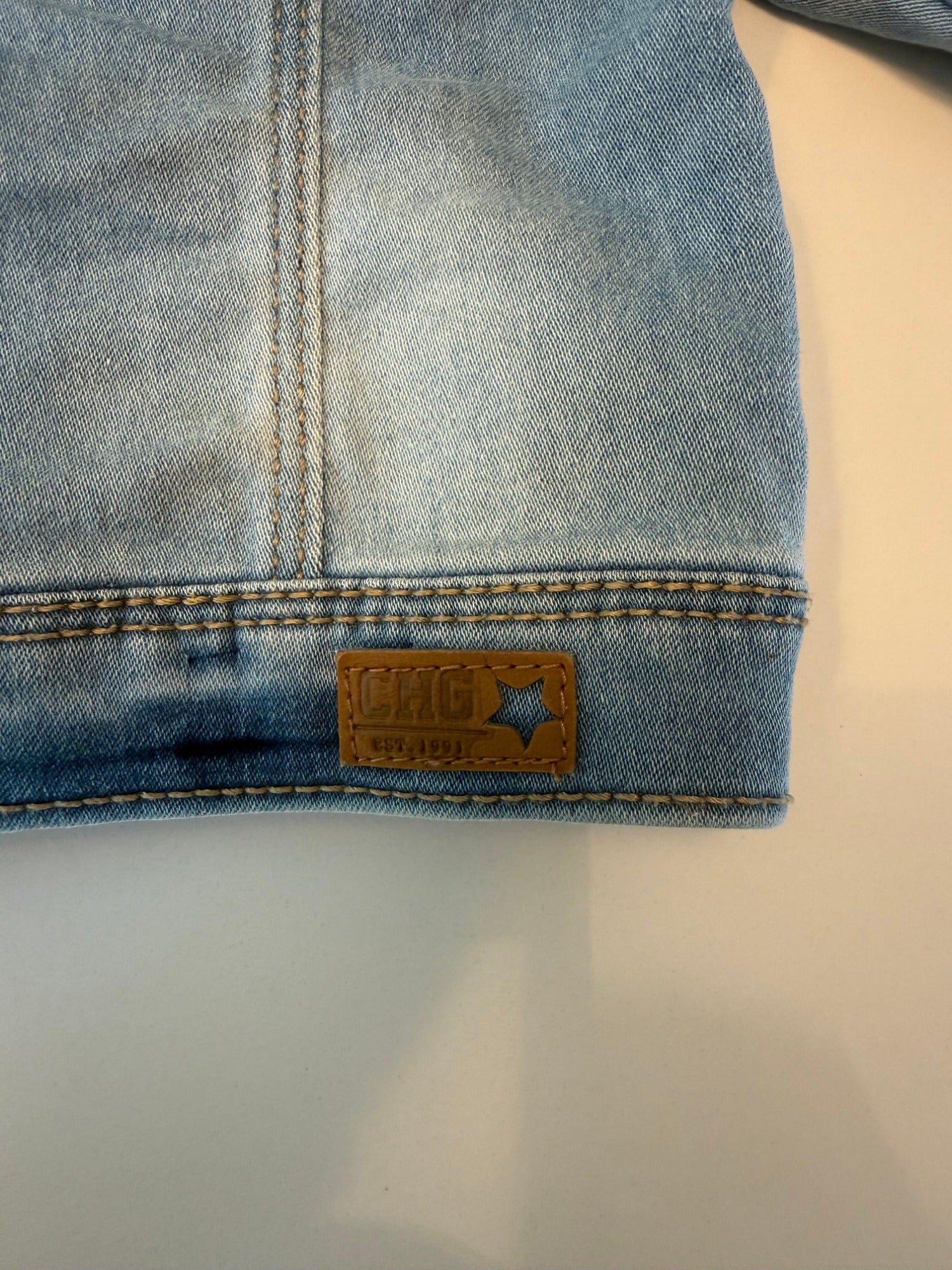Chaqueta vaquera azul claro