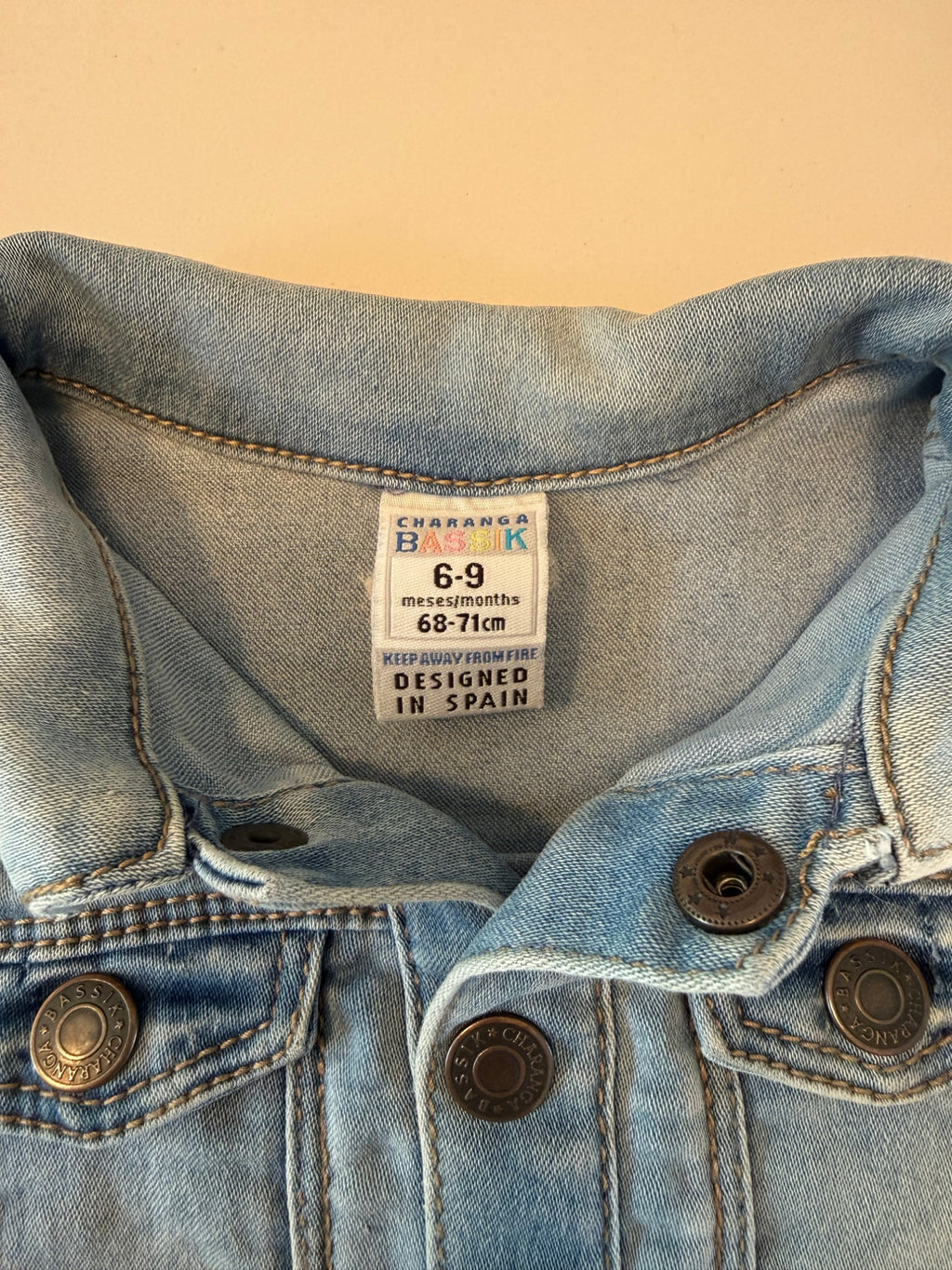 Chaqueta vaquera azul claro