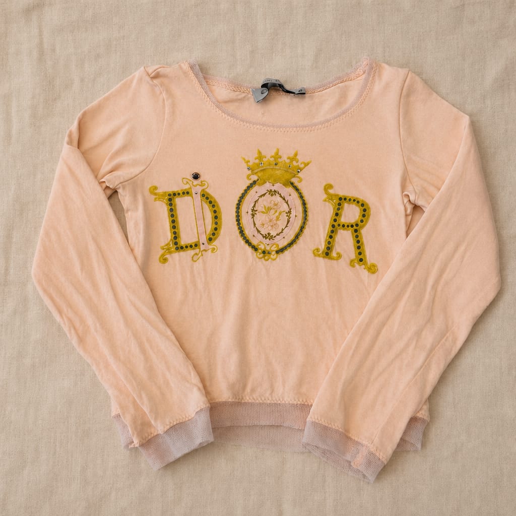 Camiseta Christian Dior rosa con print princesse y manga larga - TRK-ROP-0215